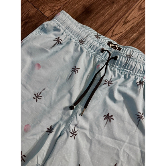 Billabong Sundays Layback 17” Trunks Brand New Sunset Palm Tree Pattern Small - Picture 5 of 5